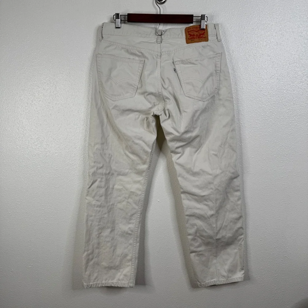 Levi's 505 Off White Jeans Size 34x30‎